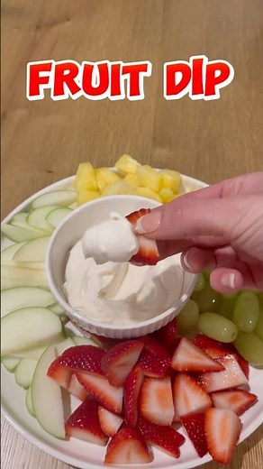 The easiest 3-ingredient fruit dip ever 🍓 Screenshot the recipe at the end 🤗
