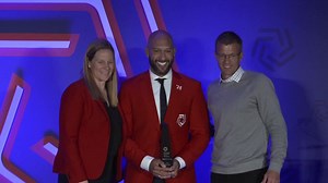 Tim Howard inducted into U.S. National Soccer Hall of Fame