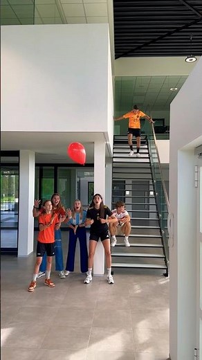 SPRINT CHALLENGE 🎈