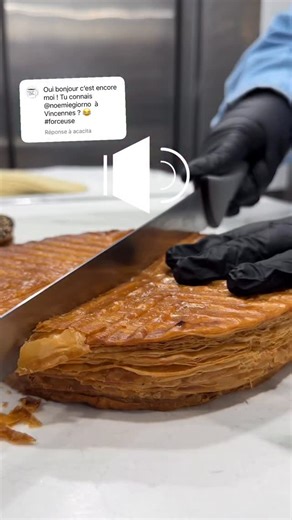 Constance Lasserre on Instagram: "S6E13 👑 quelle galette je teste dans le prochain épisode ? Dites le moi en commentaires ⬇️⬇️⬇️ j’en choisirai une ! (Si vous êtes une pâtisserie/boulangerie vous avez le droit de commenter pour vous ahah) #epiphanie #galettedesrois #degustation 👑 @noemiegiorno 📍5 Rue Lejemptel, 94300 Vincennes 💰 classique frangipane : 5,50€ la part, 7,50€ 1-2p, 29€ 4-5p, 39€ 6-8p. Sésame : 8,50€ 1-2p, 34€ 4-5p. Les prix sont assez élevés mais honnêtement les galettes sont GR