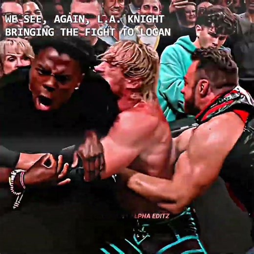Speed Atacked LA Knight funny moment🥶😱😈💀☠️🤣 #wwe #ishowspeed #lifeisbutadream #romanreigns #sashaban