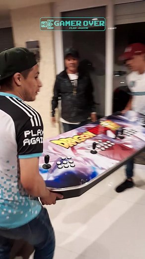 5M views · 77K reactions | cliente pone maquinita en su cocina #arcade#GamerOver#KOF#retrogames | Gamer Over Cinematicos | Facebook