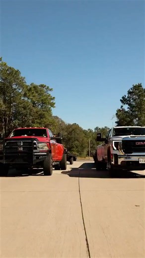 Big trailers. Big Power. And @rileyhotshots on IG makes it look easy. 😎 | Big Tex Trailers
