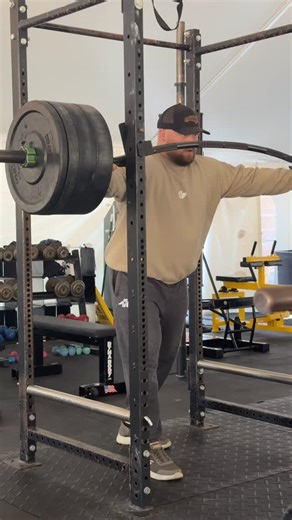 315 5x5 | Squats starting to feel really good! #FitfortheFeast workouts are starting to show up! These felt really strong today, and I kept about 1 min rest in between. Recomp going well, bodyweight still under 300lbs. | Ian Mckay