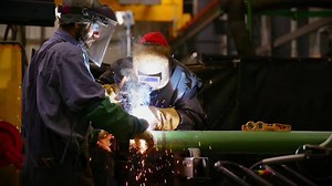 69K views · 600 reactions | We can’t allow the Feds to lock up Alaska’s resources. That’s why I’m taking them on, fighting back against federal overreach to expand energy production and create more Alaskan jobs. #Alaska #EnergyForLisa #AlaskaJobs | Lisa Murkowski | Facebook