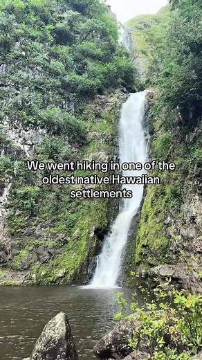 📍Halawa Valley, Molokai, Hawaii This was one of the coolest hikes weve done in a while! Really easy but you get so much out of it. #hawaii #hawaiitiktok #hawaiilife #hawaiicheck #hawaiitiktokers #hiking #hike #hikingszn #hikingadventures #hiketok #hiker #hikersoftiktok #hikers #hikes #hikewithme #hikertok #moaulafalls #molokai #molokaihawaii #molokaitiktok #halawa #halawavalley #hawaiihikes