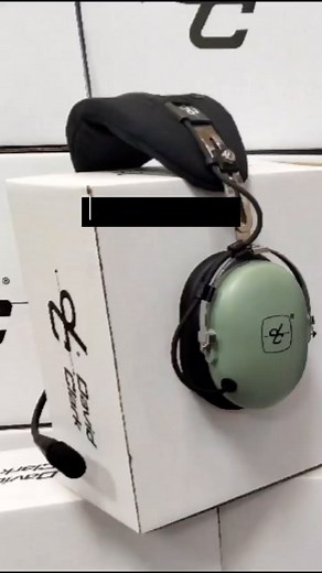 David Clark Headsets back in stock! “The H10-13.4 is one of the best selling headsets in the aviation industry. Proven, reliable performance and remarkable comfort have made the H10-13.4 the top choice for thousands of pilots” #H10-13.4 #aviationheadsets #davidclark @wonderboom_pilots @randairport_pilots | Pilots 'n Planes