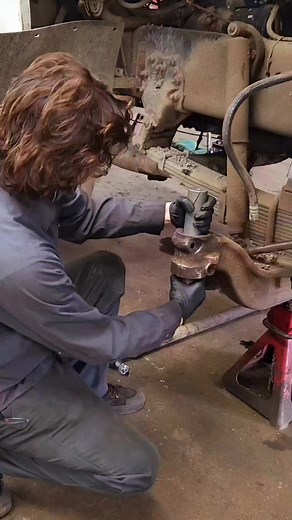 Did you know that we bore and sleeve axles? #boreandsleeve #axle #HeavyDutyTruck | Greens Fork Alignment & Service - Centerville