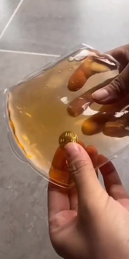 Manipulating Golden Liquid in Transparent Object