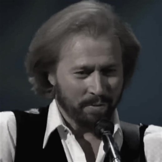Bee Gees - Islands In The Stream | Music Madness