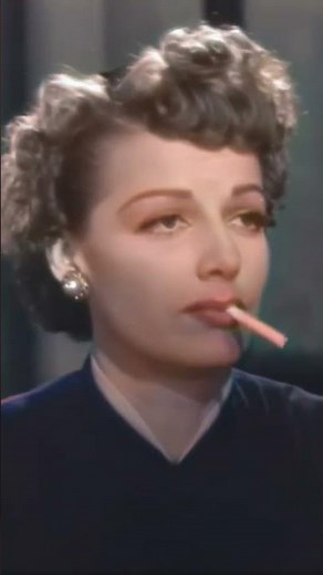 💅 Danny Boy manicure 🎬 Woman on the Run (1950) #short #thriller #filmnoir #cinenegro #peliculas