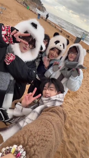 Any time, anywhere, Like U ✨ #CIIU #뻔푸소년 #奔赴少年CIIU #JYP #奔赴少年 #fyp#CLOSERTOYOU