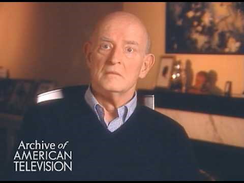 Peter Boyle on being on the set of "Everybody Loves Raymond" and meeting Ray's real family