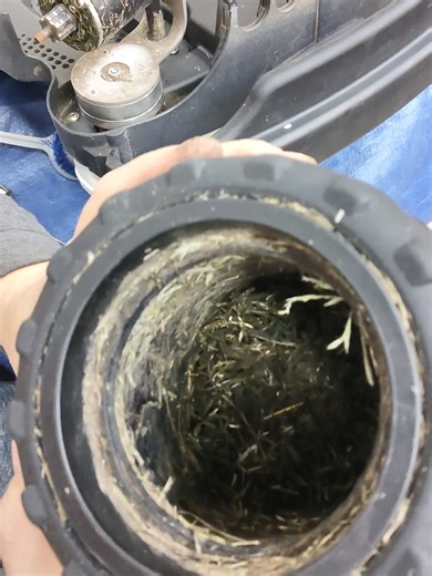 Ambrogio 4.0 High Cut Winter Service FULL DETAILING Part 3 Winter Service continues with a front wheel cleaning and repair - a missing lock washer was discovered as well as COMPOST in the front wheel due to too much grass. The robot may have been mowing long grass because the front wheel was packed with grass and usually there aren't so many clippings. Mowing frequently is the key to avoiding break downs. Clippings are fine and they fall into the lawn rather than accumulate in the robot's nooks 