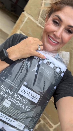 🔥🔥TODAY IS THE DAY 🔥🔥 Quick wraps launching in five flavors 🤤 🦆 Duck Hunt 😸 Leopard 🌵 Cactus Bloom 💵 Benjis 🏁Finish Line Limited quantities! We anticipate a FULLY SOLD OUT COLLECTION so hurry 🏃‍♀️ TACKTICAL.com | Fallon Taylor