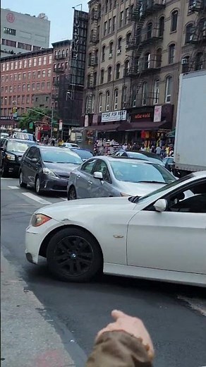 "Canal Street Chronicles: Unveiling the Magic of New York City's Chinatown"Description: