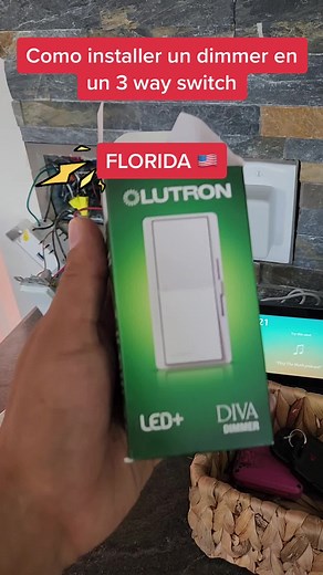 Roberto Gomez (@robertog239) - Installing a Dimmer on a 3-Way Switch Guide