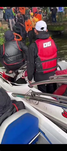 Telaga Sarangan: Pesona Alam yang Menawan
