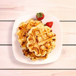 Make cinnamon rolls in your waffle iron! Trust us, these beauties are the easy fix for boring brunches. Cinnamon Roll Waffles with Cream Cheese Glaze recipe: https://www.pillsbury.com/recipes/cinnamon-roll-waffles-with-cream-cheese-glaze/42d0b4cb-56f9-47cc-a9d2-d5c3675e7d57?utm_medium=social&utm_source=facebook&utm_campaign=05_2018_standard?mktgimp=SWRLPBRBG | Pillsbury