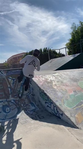 No Hands BMX Transfer Skills