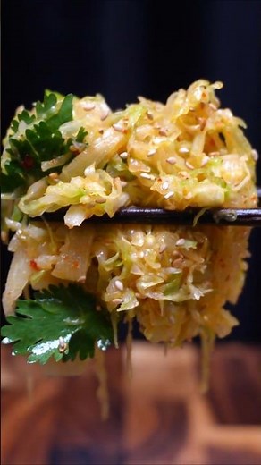 ASMR Sizzling Garlic Cabbage 🥬 The Best Salad for Gut Health & Weight Loss#shorts #asmr