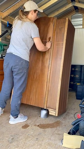 Paint Color- Melange Apothecary Gray Paint Wash- Three Trees Tan Stain- Varathane water based Early American Code ABBY10 for 10% off melange paints | Abby Askew