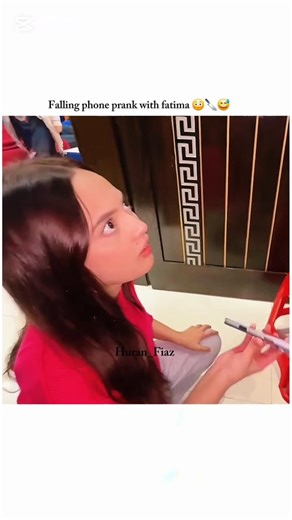 Falling phone prank with fatima 😳🔪😅#sistrology