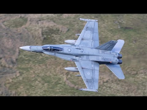 Bwlch, Mach Loop, LFA7 - 22nd September 2025. Crazy day in the Mach Loop with some Canadian visitors