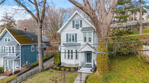 26 Poplar St, Melrose, MA 02176 - MLS 73491951 - Coldwell Banker