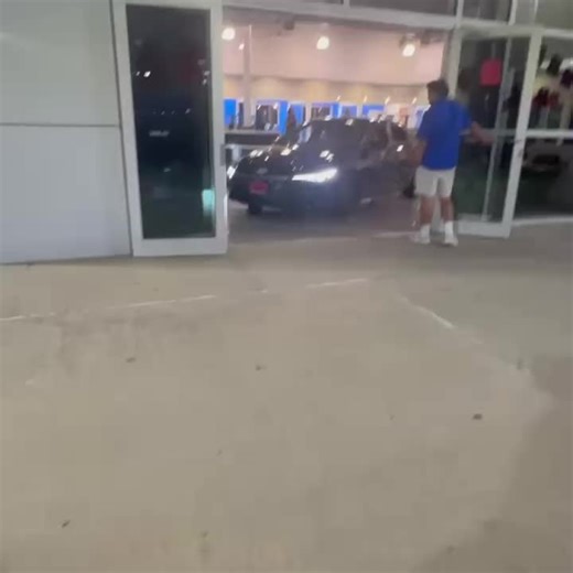 A huge congratulations to Ajani on her brand new 2025 Elantra off the showroom ! Pink interior & 10yr 100k mile warranty ! After another dealership was playing games and giving her false hope, I had her approved and driving out in the car she wanted the same night #WhosNext⁉️ #Magana