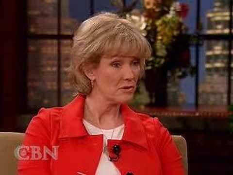Karen Kingsbury: The Queen of Christian Fiction Tells All