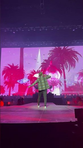 Kygo feat. Steve Garrigan live Raging at The 02 in London #kygo #london #02arena #kodaline #2024