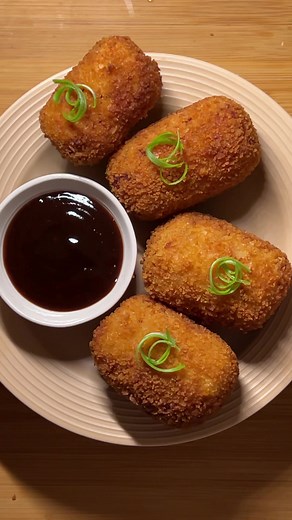 Authentic Japanese Korokke Recipe: Crispy Potato Croquettes