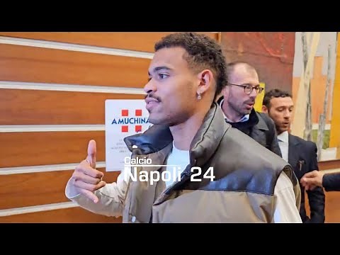 Cyril NGONGE al NAPOLI: l'arrivo a Villa Stuart per le VISITE MEDICHE 💙
