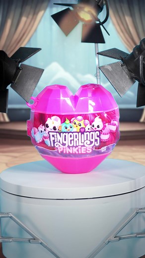 Explore the Magic of Fingerlings PINKIES and Lights