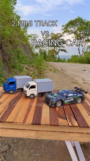 RC Long Jump Battle! 2 Mini Track vs Racing Car 🚙💨