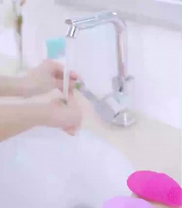 USB Charging Mini Face Massager Waterproof Sonic Face Cleansing Washing Machine Electric Silicone Facial Cleaning Brush