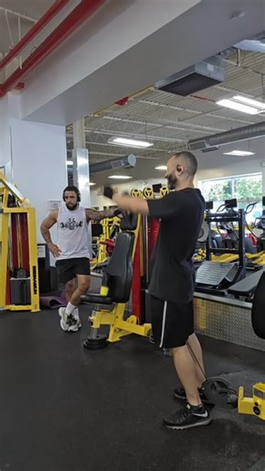 Heavy Weight High Rep Workout: Intense Gym Session with Friends!