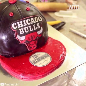 2.1M views · 2.3K shares | Chicago Bulls Fitted Cap Cake 梨 Credit:Ambaruchii (goo.gl/BFLB5q) | Taste Life | Facebook