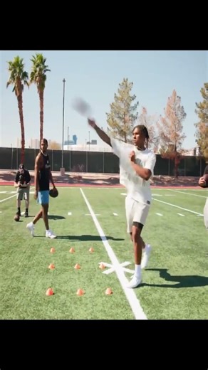 Browns SHOCKED as Viral Moment Pushes Shedeur Into Spotlight!