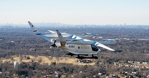 First electric air taxi takes flight around New York City