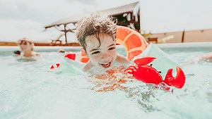 5 Pool Products a Pediatrician Mom Would Never Buy
