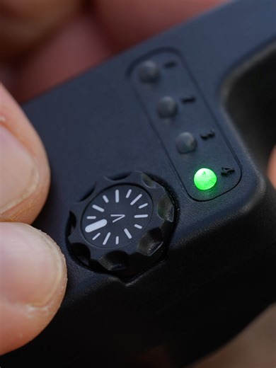 💥 Alles over de Delkim Txi-D V2: In een nieuwe YouTube video duiken we diep in de wereld van de Delkim Txi-D V2 beetmelders! Veel karpervissers weten dat deze beetmelders enorm veel instelmogelijkheden hebben… maar denken dat ze ingewikkeld zijn. Dat is in de praktijk echter helemaal niet zo. In deze tutorial laten we stap-voor-stap zien: ✔️ Hoe je de Txi-D V2 eenvoudig instelt. ✔️ Wat alle functies & features precies doen. ✔️ Praktische tips die je meteen kunt gebruiken aan de waterkant. ✔️ Ho