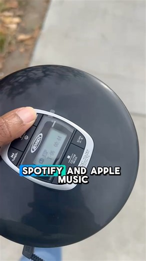 CD PLAYER in 2025??? YES PLEASE! #musicforthesoul #musicfans #cdplayer | MJfangirl