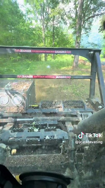 JC Excavating (@jc.excavating)’s videos with original sound - jm🇨🇦