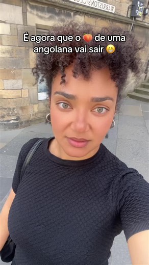 Exploring Angolan Humor Through Playful Skits