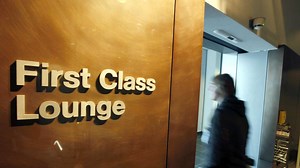 „Wer will, kann ein Bad nehmen“: TikTok-Video zeigt First-Class-Luxus in der Lufthansa-Lounge