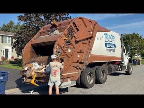 B&N Disposal Freightliner New Way Rear Loader Garbage Truck Packing