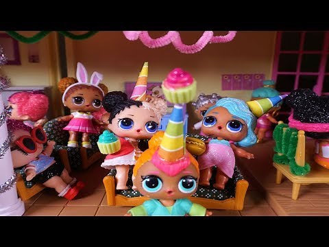 LOL SURPRISE DOLLS Throw A Party When BARBIE And KEN Go Out!