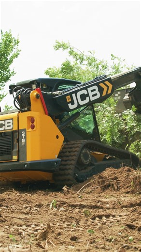 1.6K views · 56 reactions | Fun Fact Friday: A JCB Teleskid can lift over 3,600 pounds – that’s the weight of a fully grown oak tree! Whether you're adding a windbreak, reforesting land or just making the farm a little greener, JCB machines help get the job done. Digging, lifting and moving heavy trees? No problem. What trees are you planting this Arbor Day? Drop your plans in the comments!  #JCB #FunFactFriday #ArborDay #JCBBoom | JCB Agriculture | Facebook